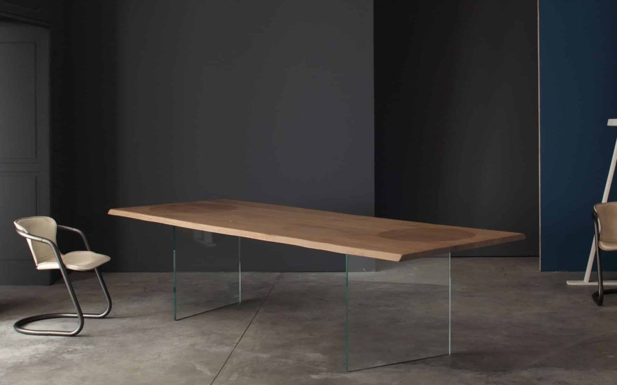 TIMBER-Solid-wood-table-Devina-Nais-264305-rel6b1dcfaf-3.jpg