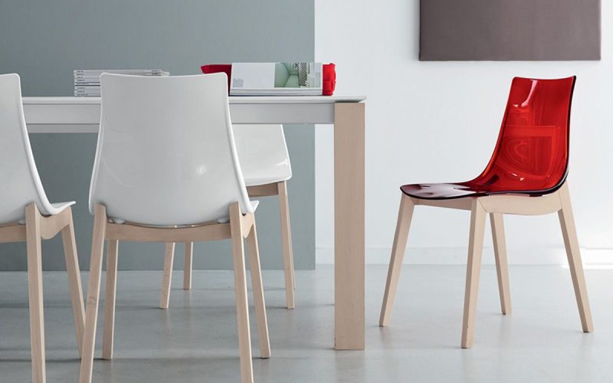 hires-cb1507-led-w-whitened-beech-chairs-with-san-seat-in-transparent-red-and-glossy-optic-white-colours-3-1.jpg